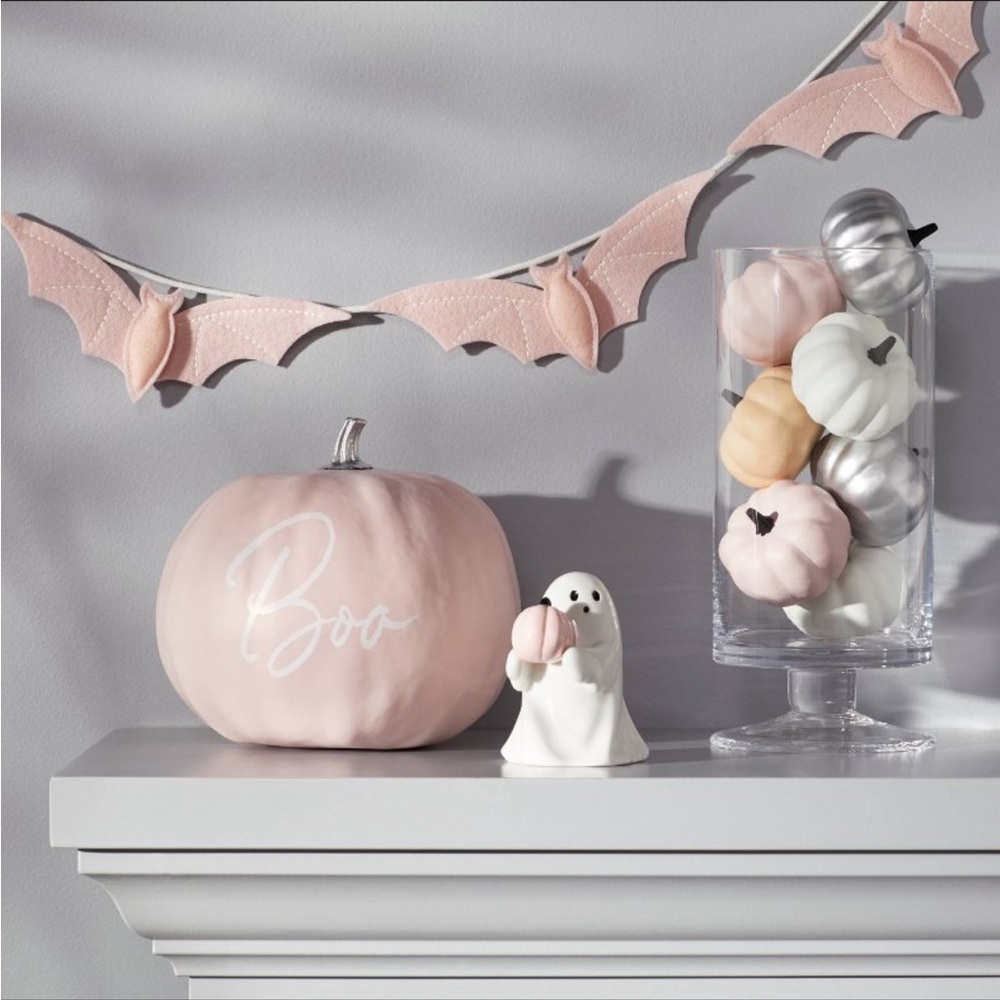 Bootiful Ceramic Ghost Halloween Decorative Figurine - Hyde & EEK! Last one - Picture 2 of 4